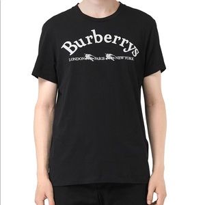 NWOT authentic burberry “burberrys” b&w t shirt